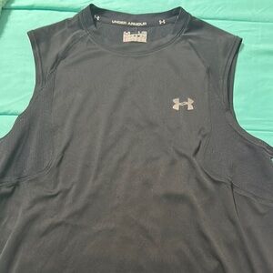 Under Armour Black Tank Top Moisture-Wicking Athletic Shirt